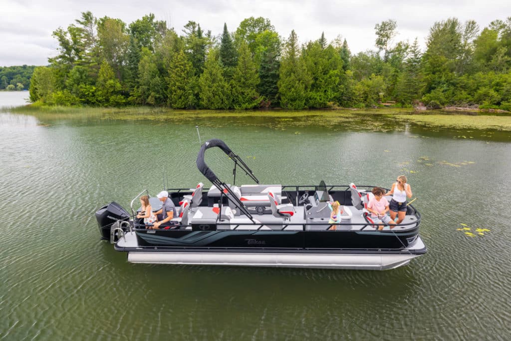 2023_Tahoe_Sport85_CCF_Lifestyle_01-1024x683