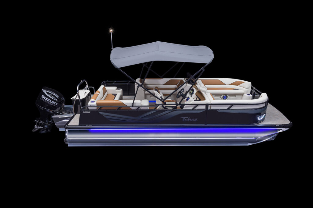 AVA6806_00286-23_Tahoe_Sport_85_ELW